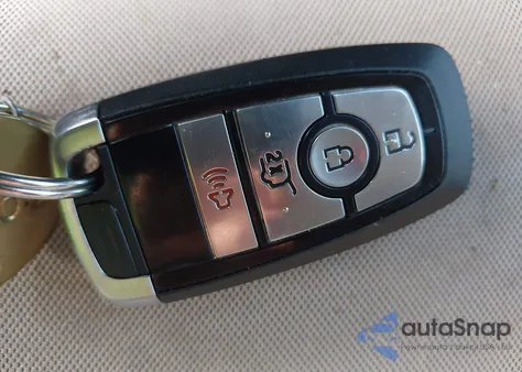 2021 Ford Explorer Xlt from USA, damaged, VIN 1FMSK8DH9MGC00885